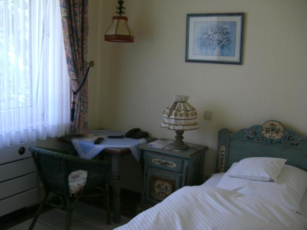 Hotel Haus Kirsch Grevenbroich Habitación foto